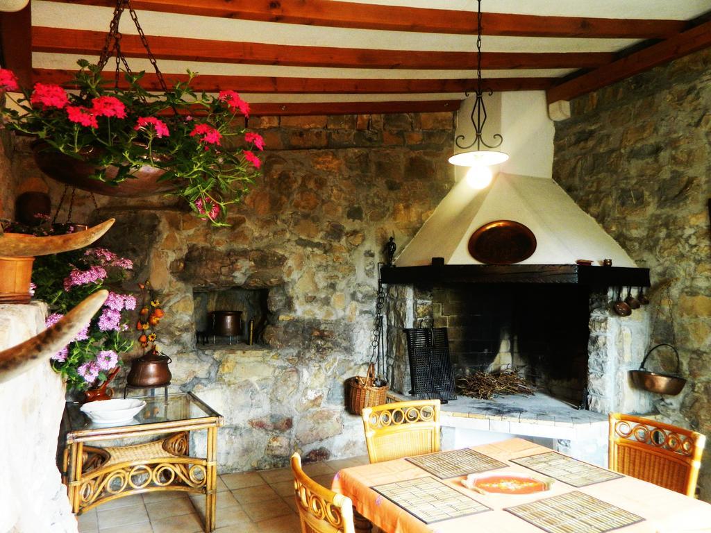 Villa Blanka Zrnovnica Room photo